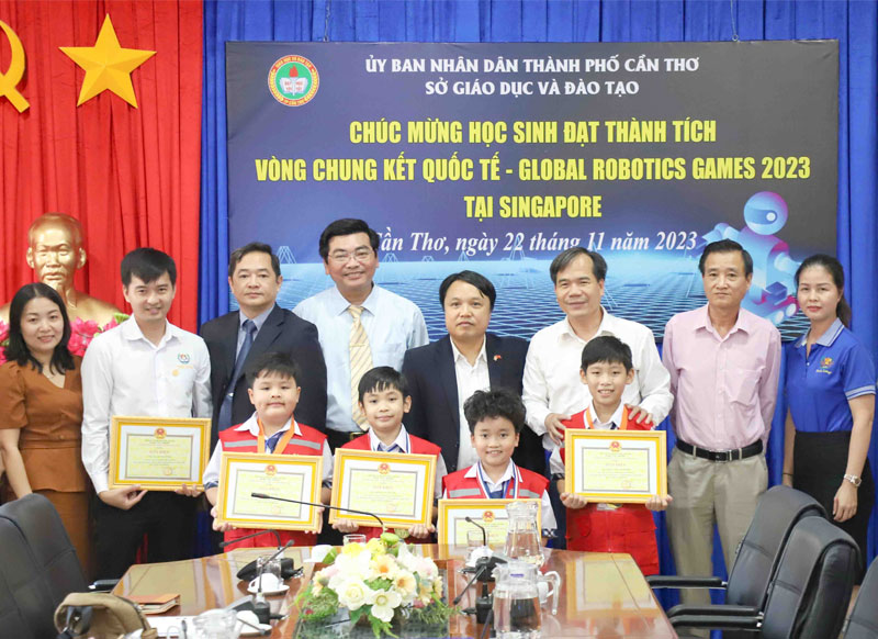 Học sinh trường PT Thái Bình Dương đạt giải vô địch cuộc thi Global robotics games 2023
